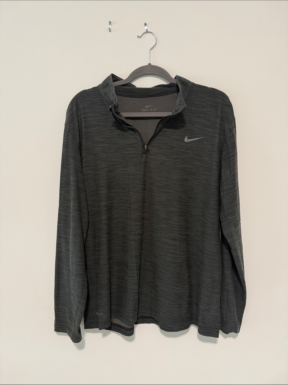 Men’s Nike Dri-Fit Pullover
